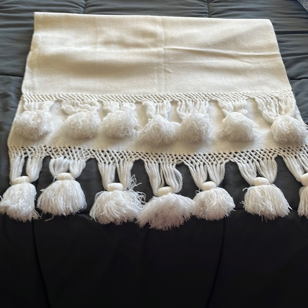 White light wool scarf/wrap with tassel accents